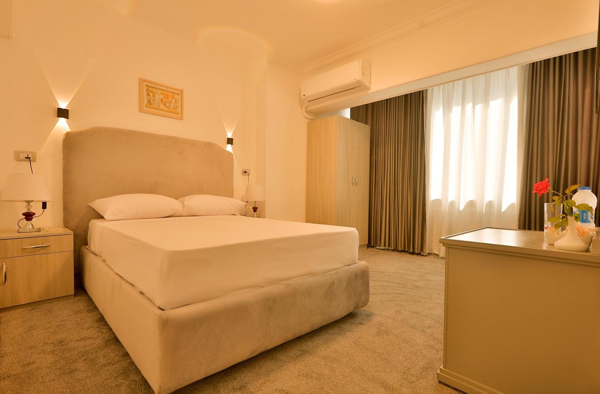 Aura Inn Hotel Cairo Giza Eksteriør billede